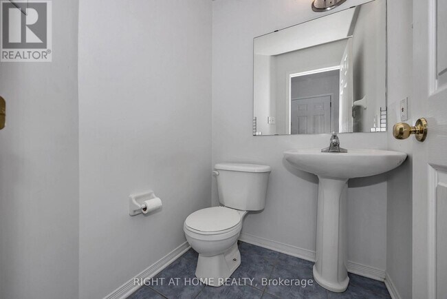 Photo du bâtiment - 1 Kincardine Dr