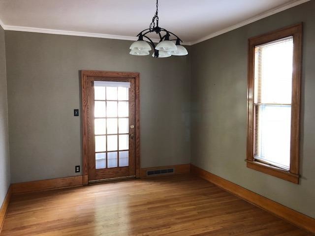 Building Photo - 606 S Ashley St