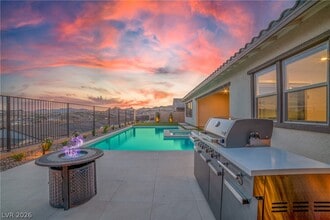 Building Photo - 369 Portus Delphini Ct