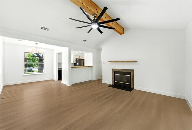 Foto del edificio - 8520 Bradford Dr