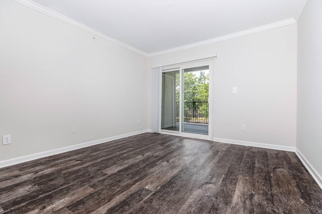 Building Photo - The Ridgeleigh at Van Dorn
