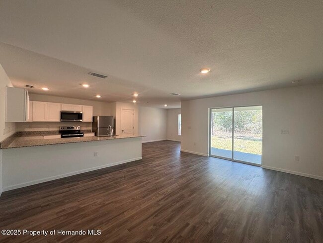 Building Photo - 9610 N San Jose Way