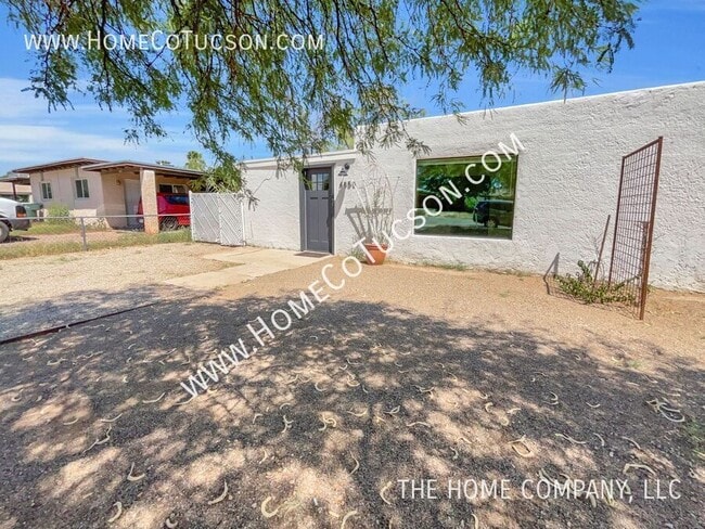 Foto del edificio - 4855 E 2nd St