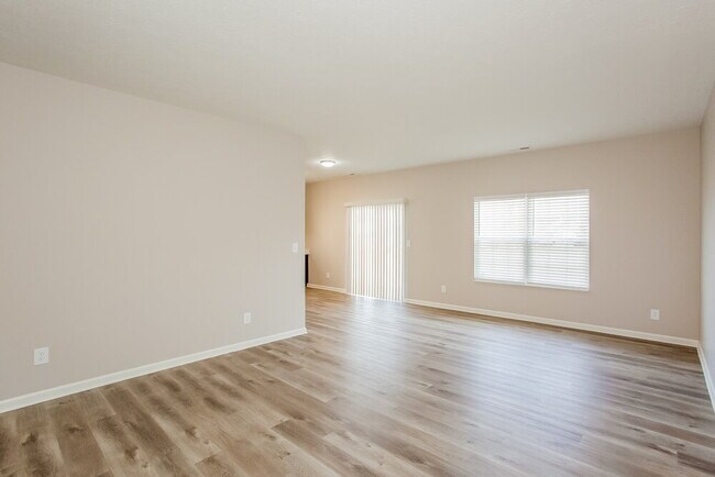 Foto del edificio - 2232 Schoolmarm Dr