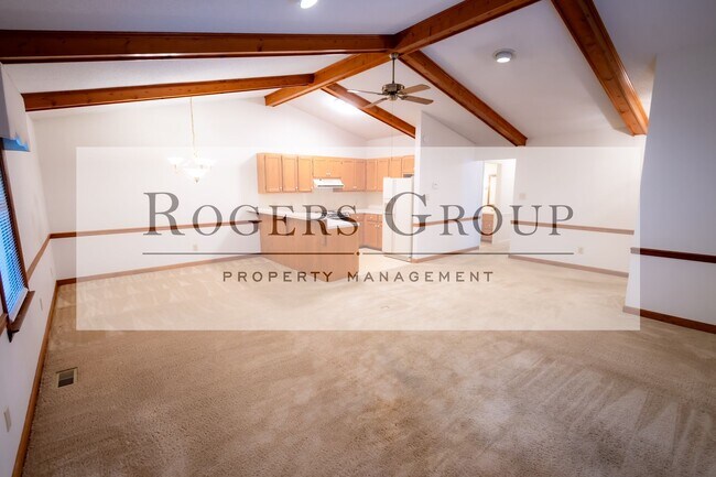 Foto del edificio - 1306 Oakridge Ave
