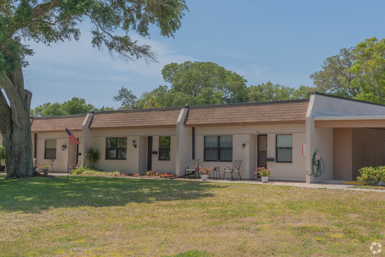 Primary Photo - Mission Hills Condominiums