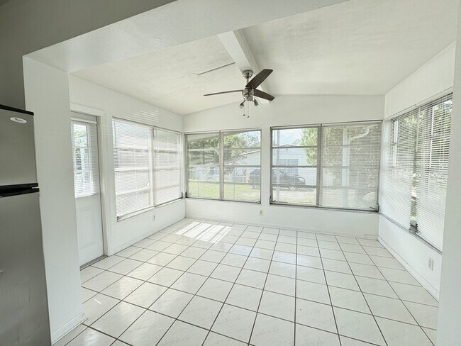 Foto del edificio - 2344 Greenwood St