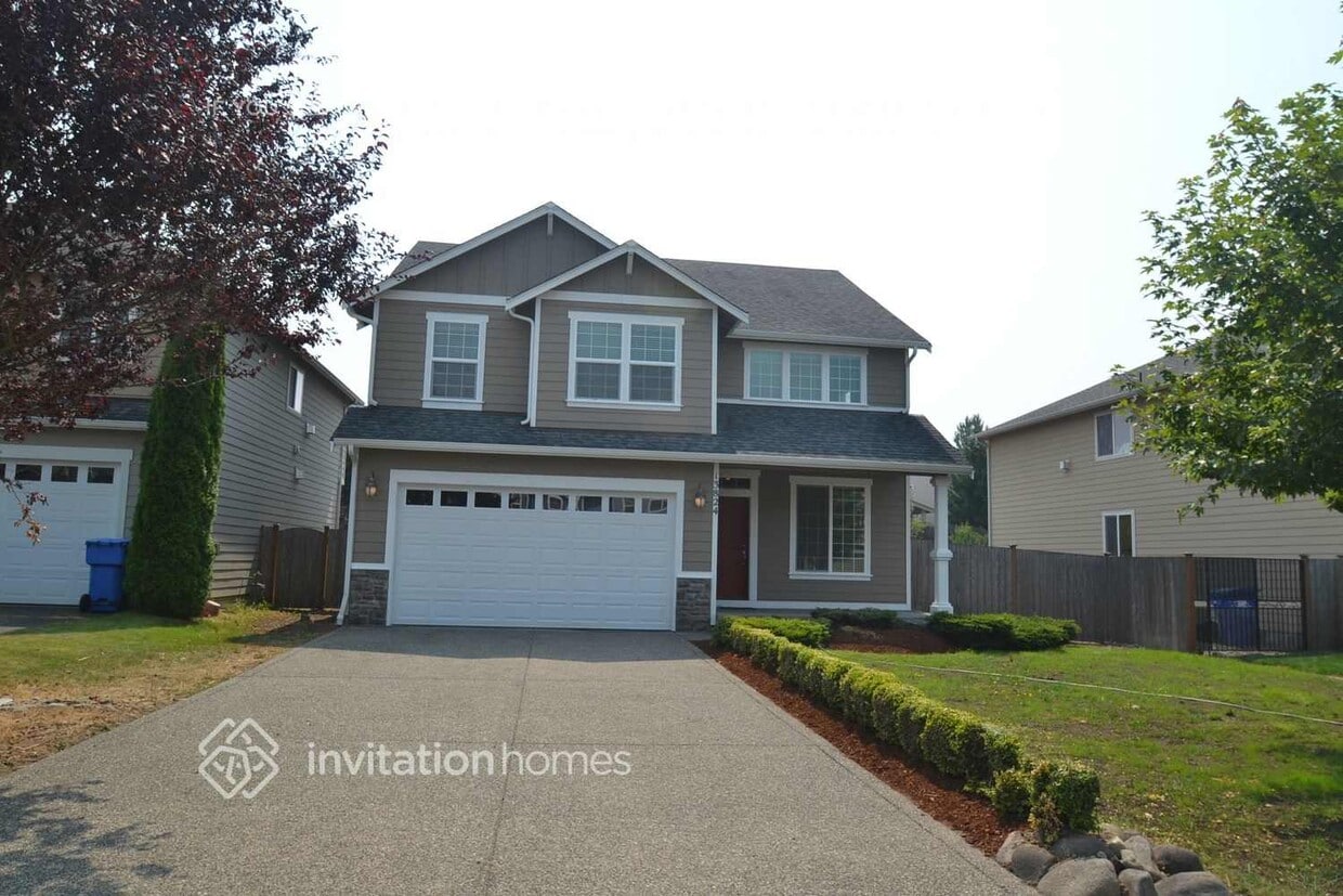 Foto principal - 13824 172nd Pl E