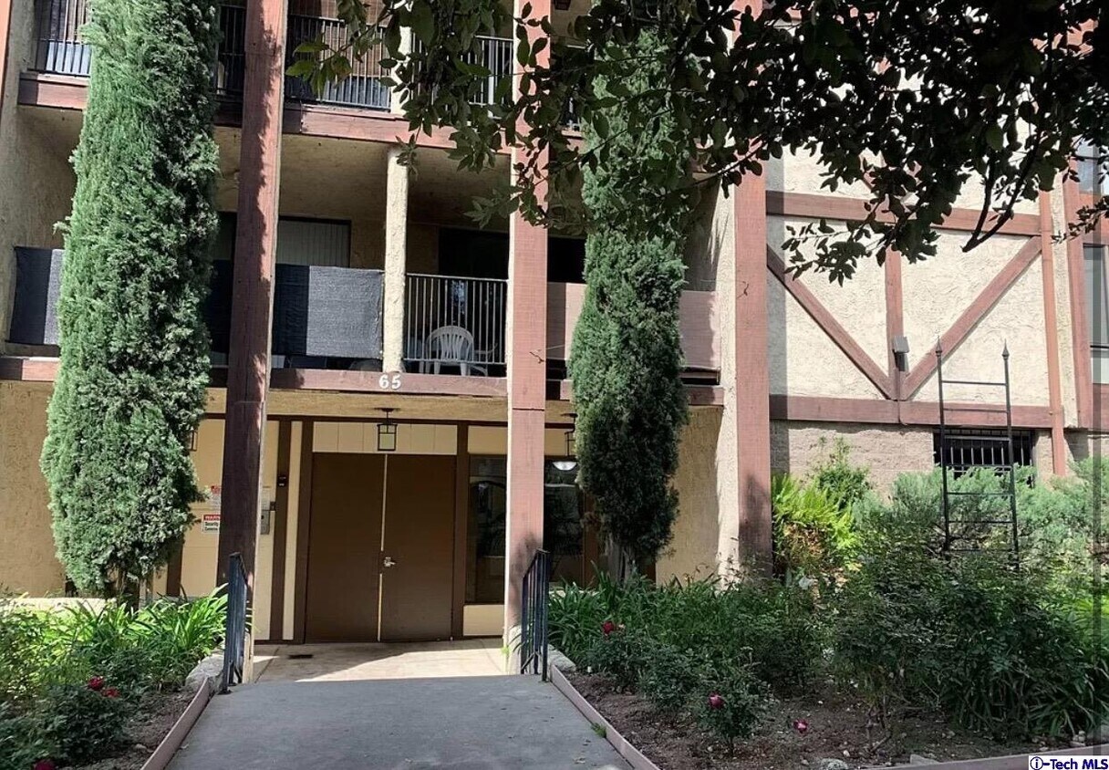 65 Allen Ave Unit 111, Pasadena, CA 91106 Condo for Rent in Pasadena, CA