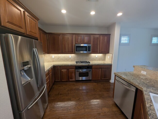 Building Photo - 205 Farallon Ct