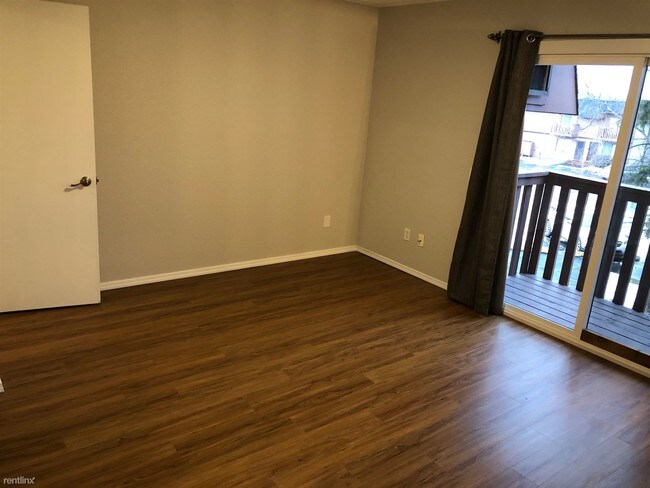 Foto del edificio - 1 br, 1.5 bath Condo - 4511 Folker St Apt 11B
