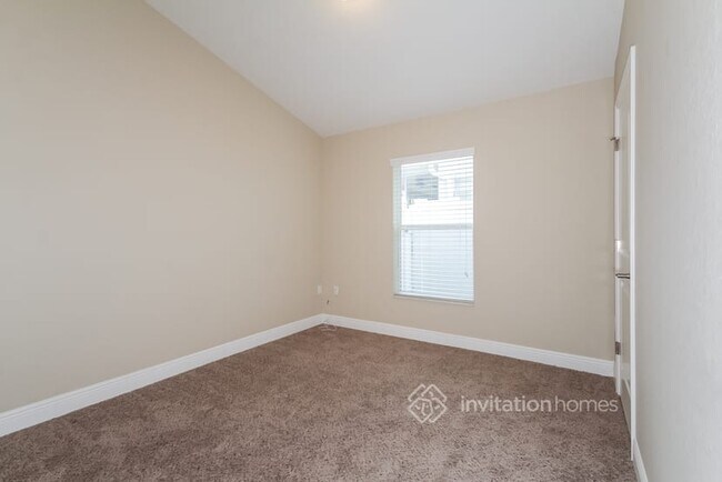 Building Photo - 11135 Irish Moss Ave