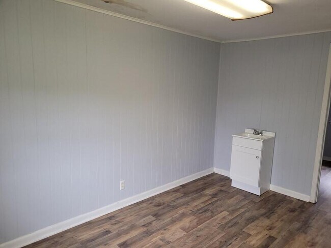 Building Photo - 293 Washington St