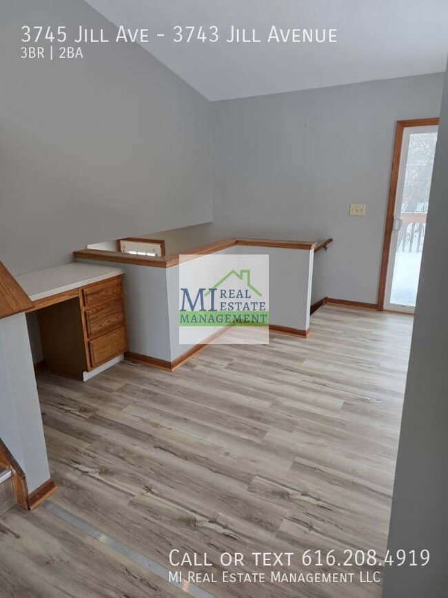 Building Photo - 3745 Jill Ave