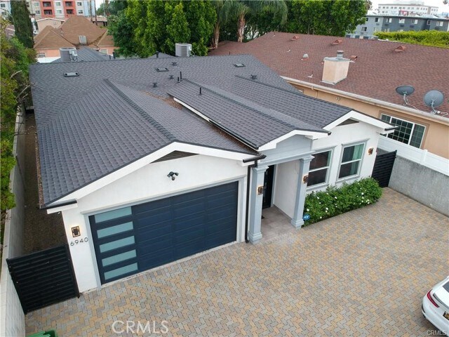 Foto del edificio - 6940 Peach Ave