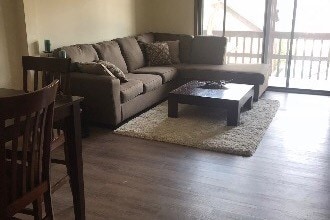 Building Photo - 1113 Washington St