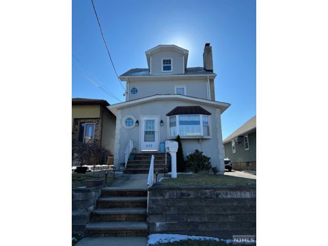 Primary Photo - 537 3rd St