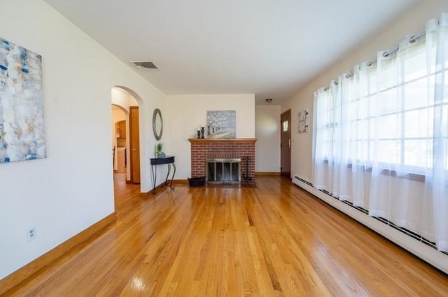 Building Photo - 189 Wheeler Ave