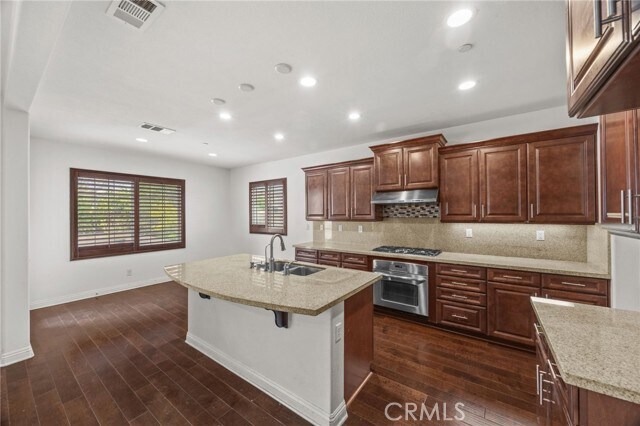 Foto del edificio - 6894 Tourmaline Dr