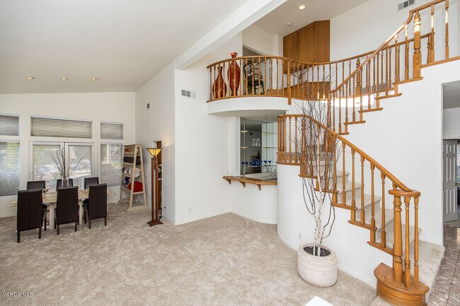 Building Photo - 27476 Revere Way