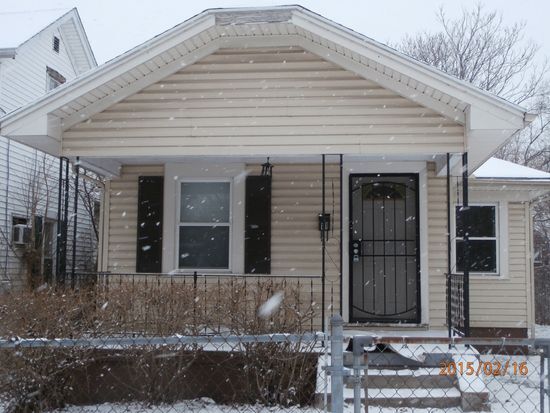 Primary Photo - 11 Grove Ave