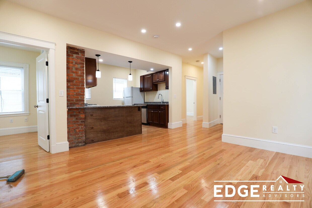 40 Brackett St Unit 2, Boston, MA 02135 Apartments in Boston, MA