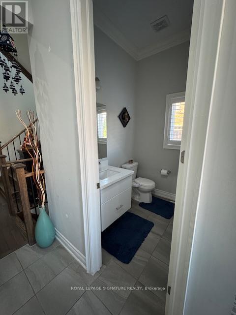 Building Photo - 14 Vetch St