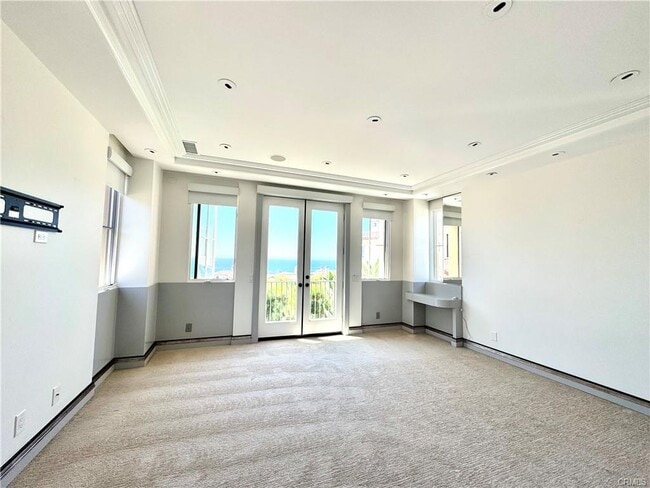 Foto del edificio - 132 Sidney Bay Dr