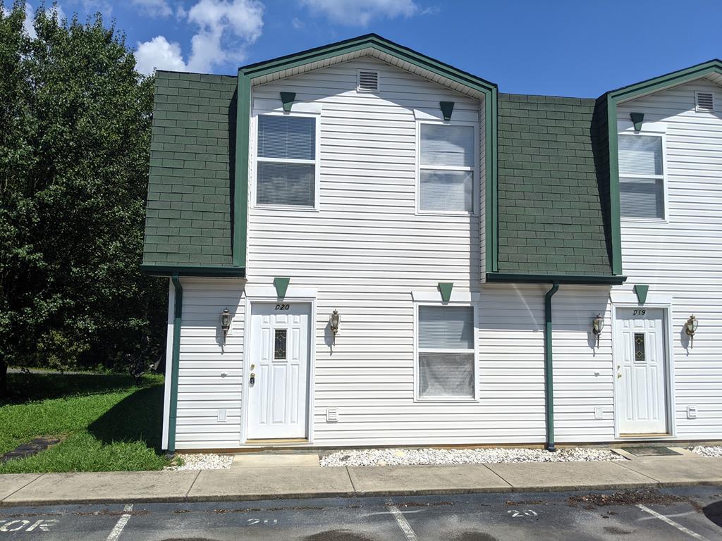 Primary Photo - 465 Hilltop Dr SW