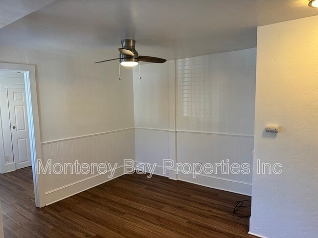 Building Photo - 202 Cherry Ave