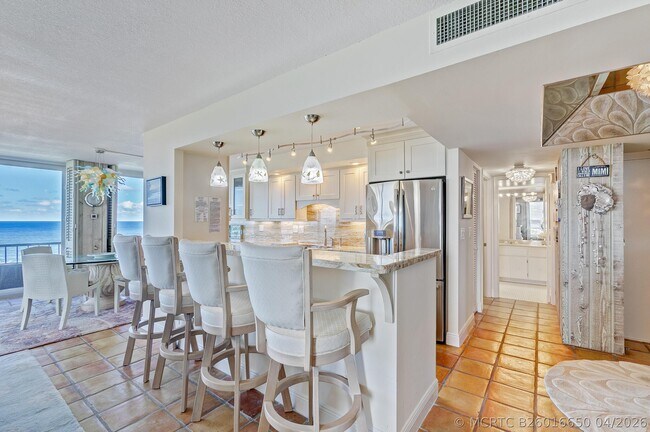 Foto del edificio - 5550 N Ocean Dr