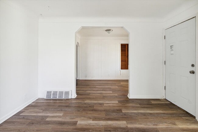 Foto del edificio - Remodeled 4B 1B Home $1,275