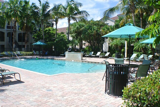 Foto del edificio - 5980 W Sample Rd