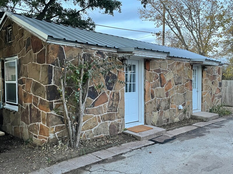 Foto principal - 1201 E Wise St