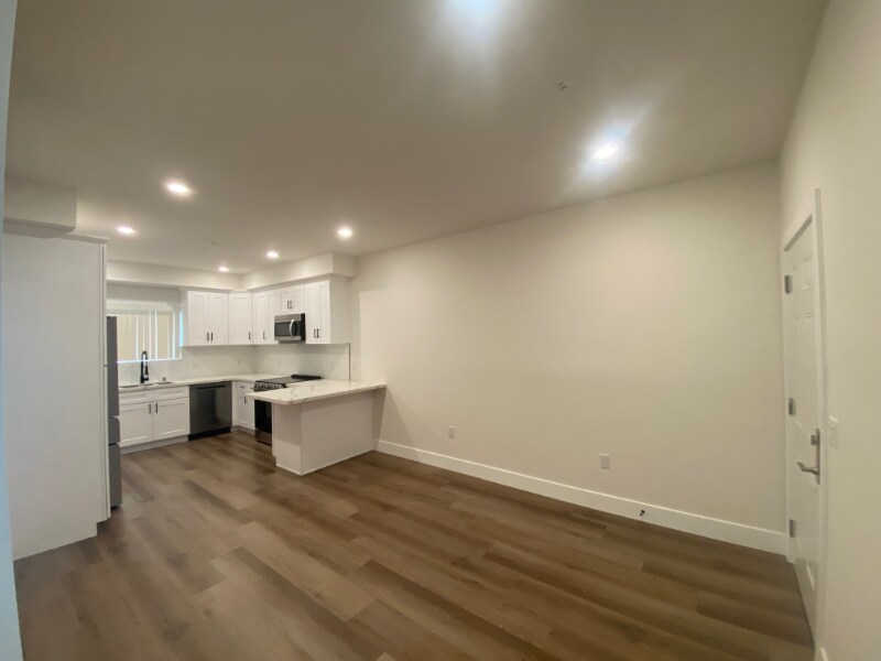 Foto principal - 2285 Ulric St
