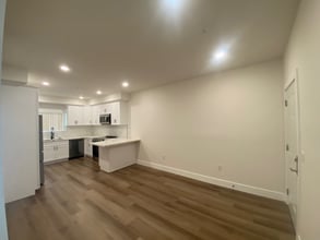 Building Photo - 2285 Ulric St