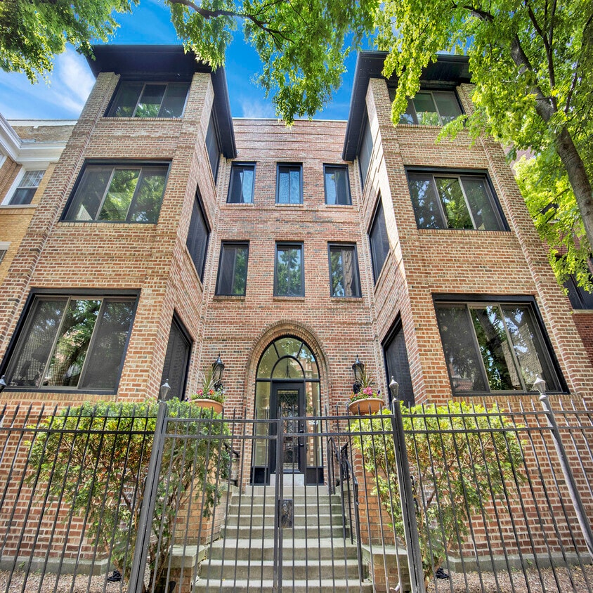 Foto principal - 929 W Ainslie St