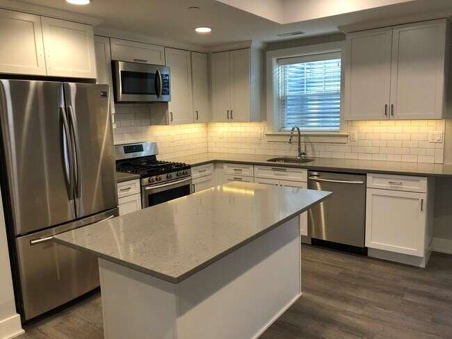 Foto del edificio - 4527 49th St NW