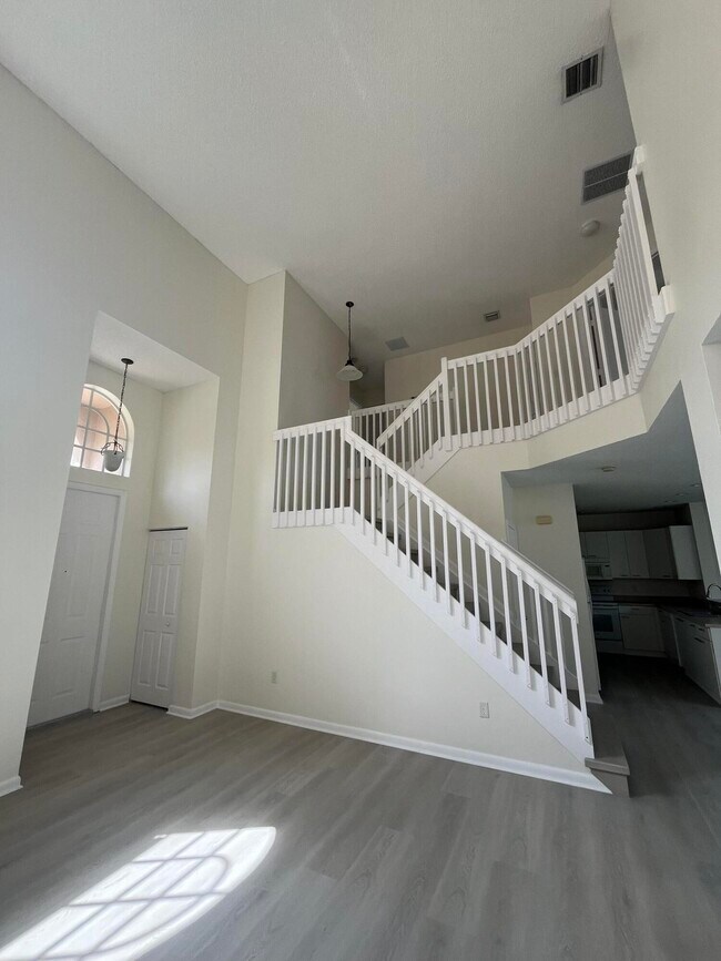 Foto del edificio - 1512 Running Oak Ln