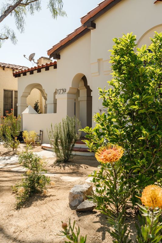 Foto del edificio - 1739 S Ogden Dr