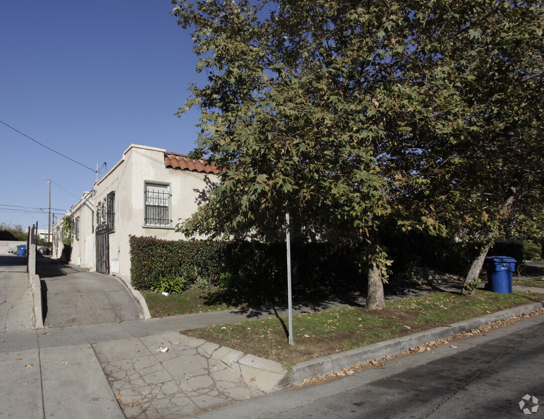 Foto del edificio - Melrose Bungalows