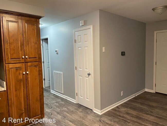 Foto del edificio - 3 br, 1 bath House - 1674 Robin Place