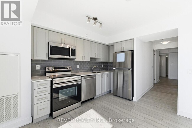 Photo du bâtiment - 1480 Bayly St
