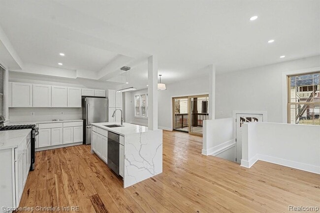 Foto del edificio - 1463 Baldwin St