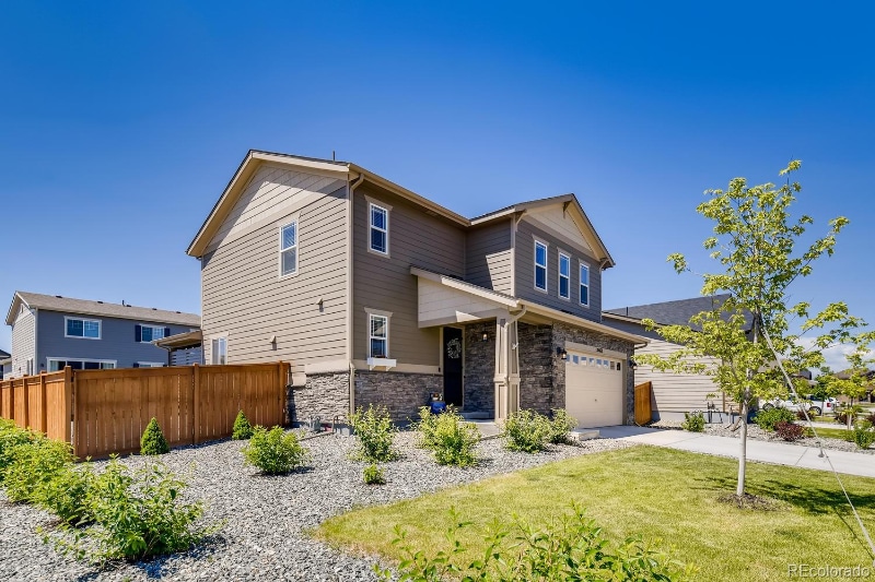 Building Photo - 25162 E Cedar Pl