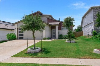 Building Photo - 4701 Canongate Dr