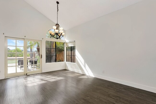 Foto del edificio - 4 Bed | 3 Bath | 1,979 Sq. Ft. | Stunning ...