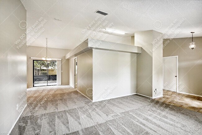 Foto del edificio - 3 br, 2 bath House - 8616 Running Bear Ct