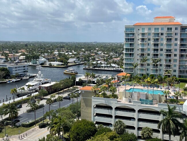 Photo - 3015 N Ocean Blvd Apartment