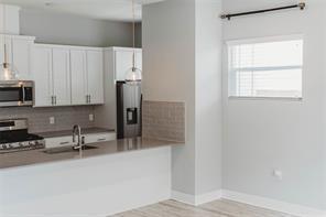 Foto del edificio - 6813 Porter St